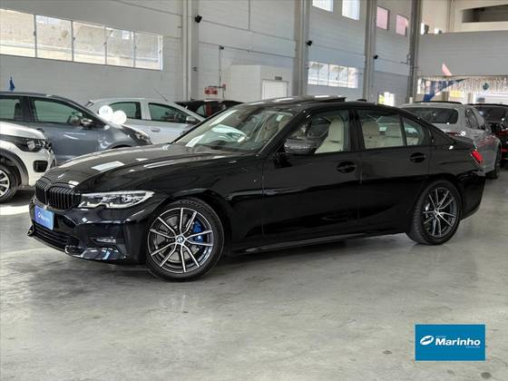 BMW 330i 2.0 16V TURBO GASOLINA M SPORT AUTOMÁTICO